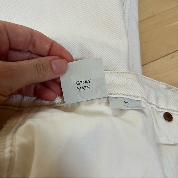 Rolla’s Relaxo Relaxed Fit Raw Hem Jeans in Salt 36 NWT - Picture 9 of 13